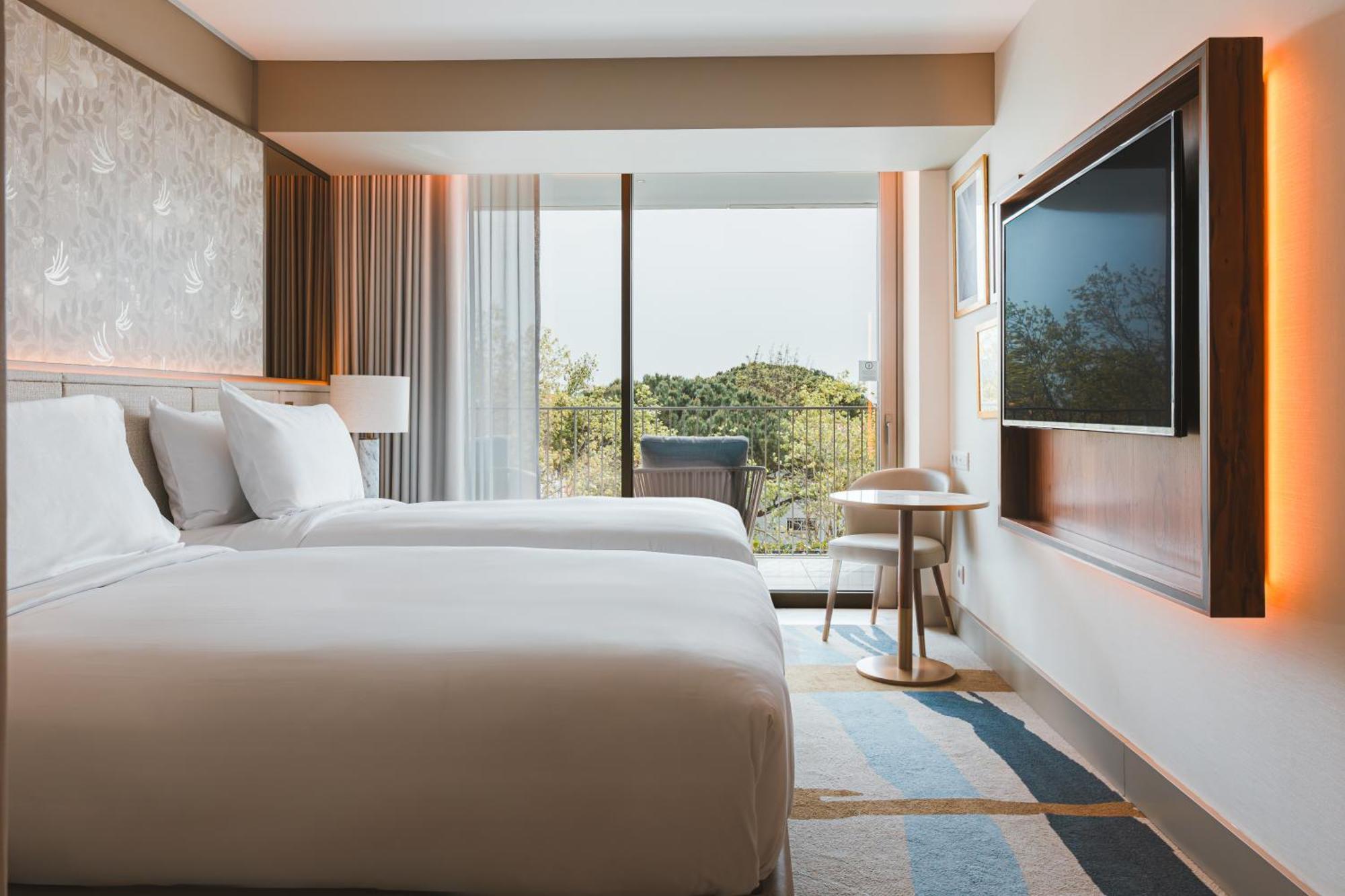 Legacy Hotel Cascais, Curio Collection By Hilton Bagian luar foto