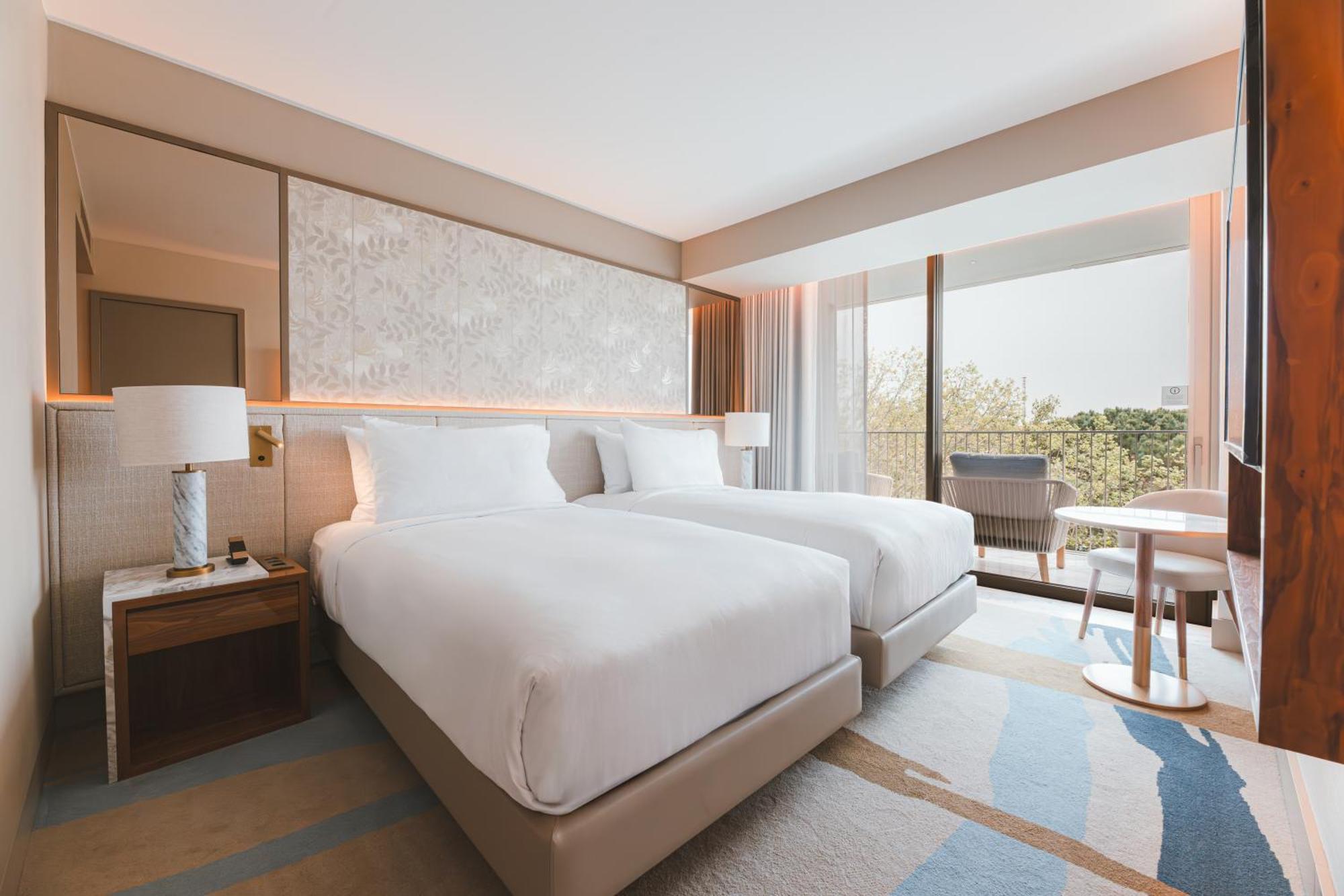 Legacy Hotel Cascais, Curio Collection By Hilton Bagian luar foto