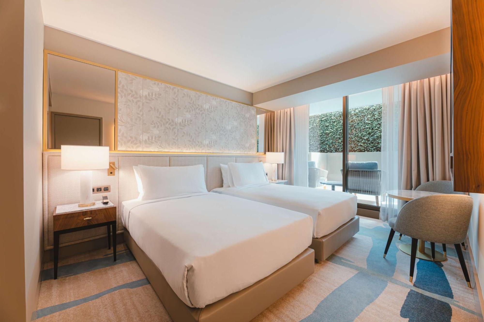Legacy Hotel Cascais, Curio Collection By Hilton Bagian luar foto