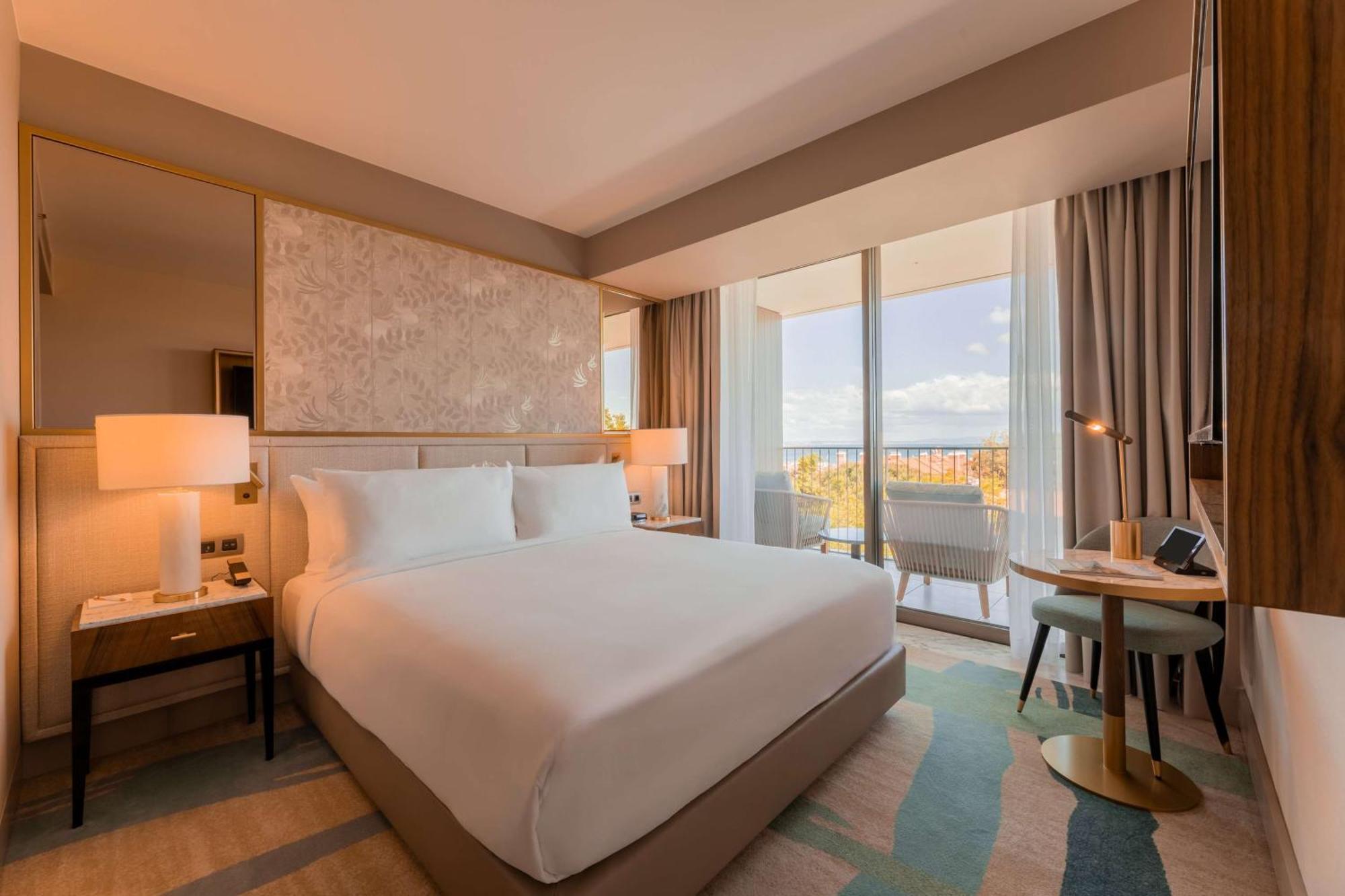 Legacy Hotel Cascais, Curio Collection By Hilton Bagian luar foto