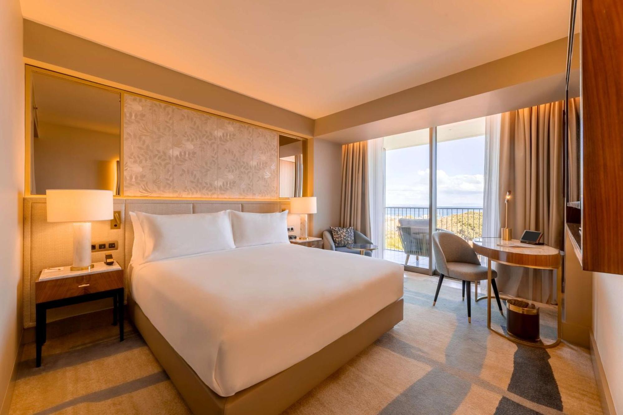 Legacy Hotel Cascais, Curio Collection By Hilton Bagian luar foto